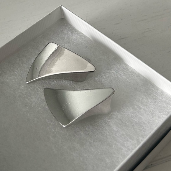 Yves Saint Laurent Silver Geometric Clip-On style pierced Earrings Vintage - Picture 5 of 15